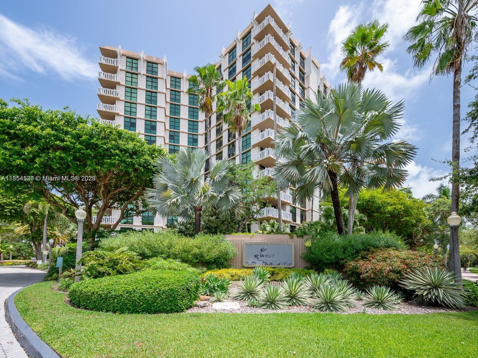 1121 Crandon Blvd #E108, Key Biscayne FL 33149