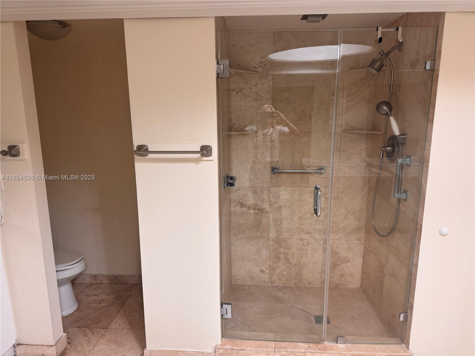 1121 Crandon Blvd #E108, Key Biscayne FL 33149