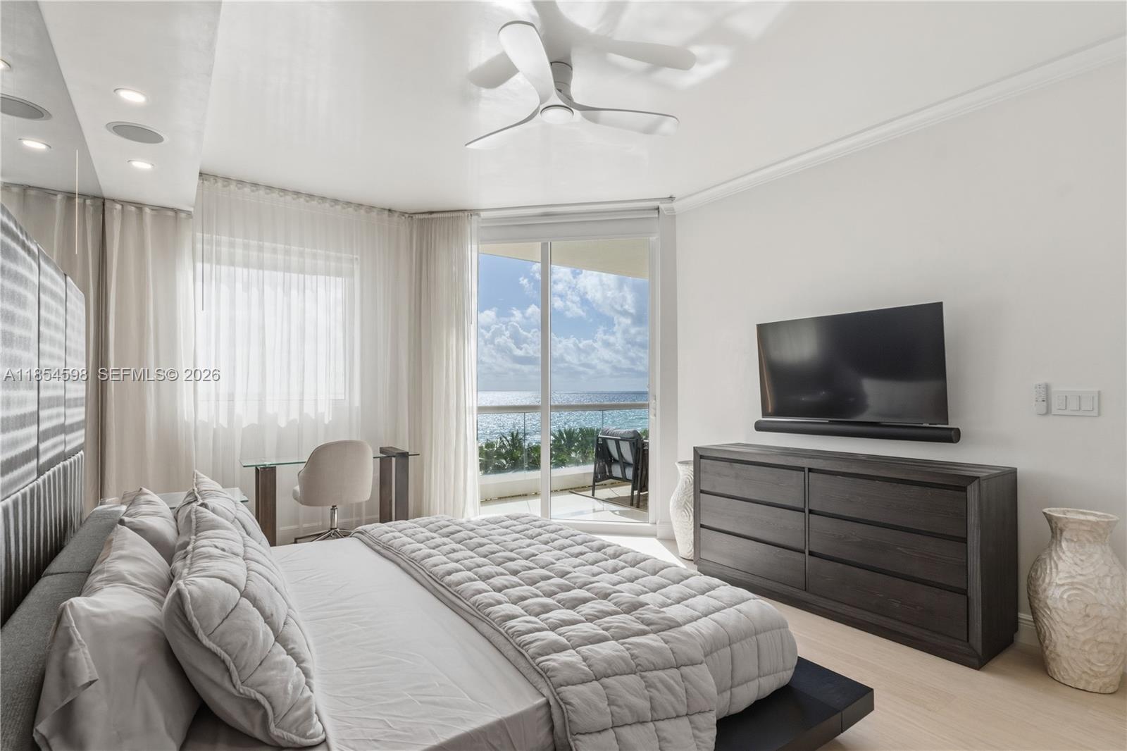 17875 Collins Ave #705, Sunny Isles Beach FL 33160