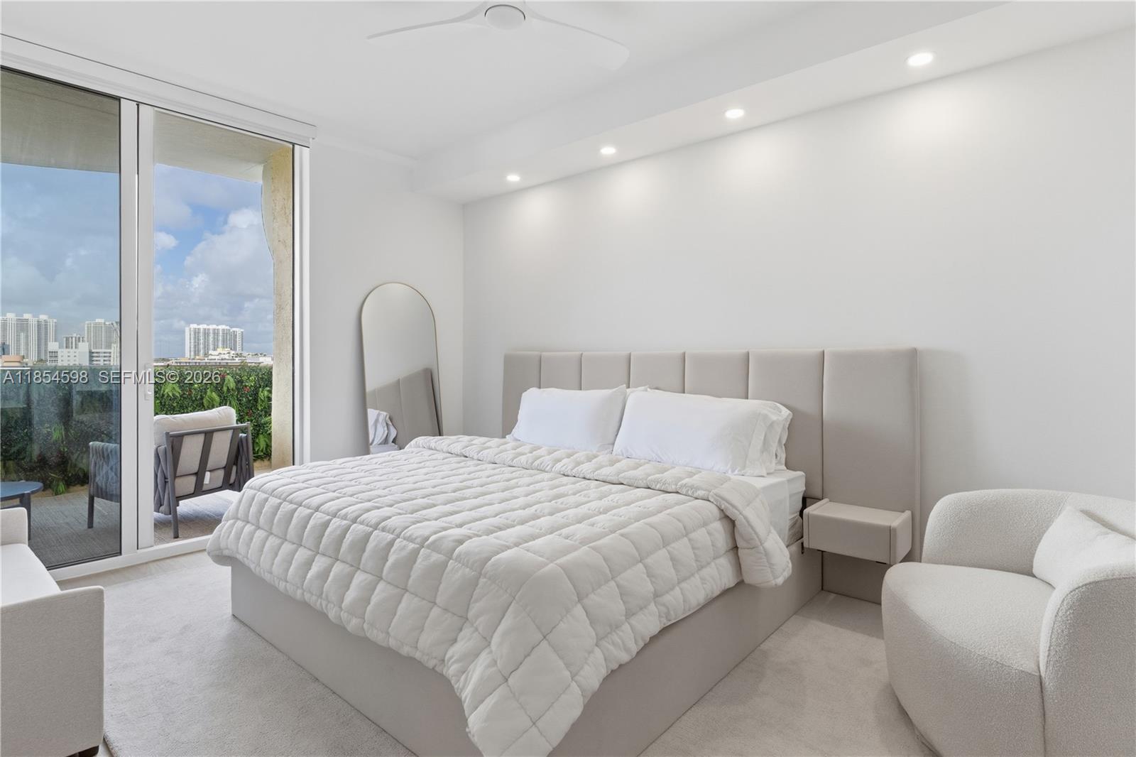 17875 Collins Ave #705, Sunny Isles Beach FL 33160
