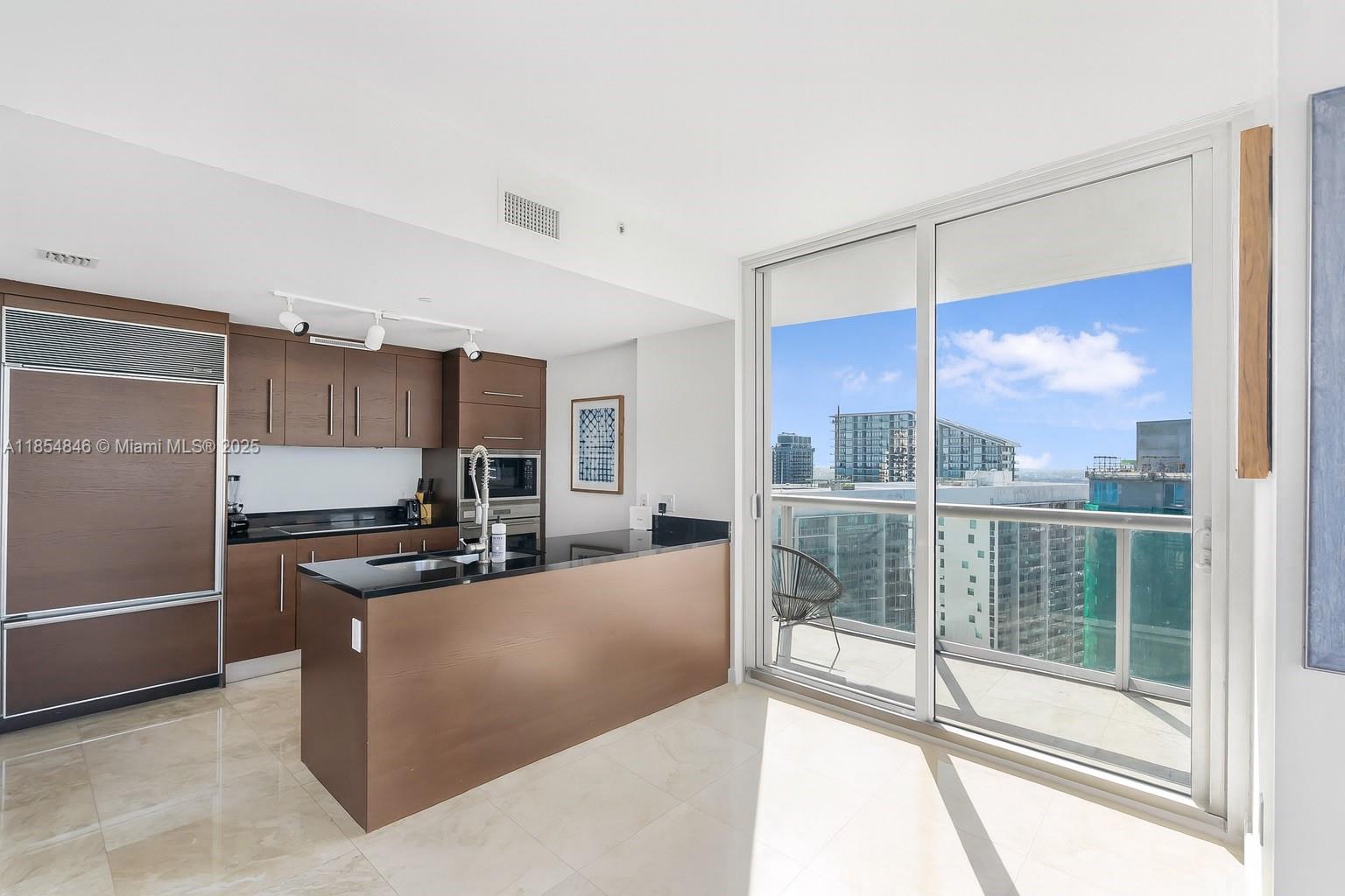 485 Brickell Ave #4404, Miami FL 33131