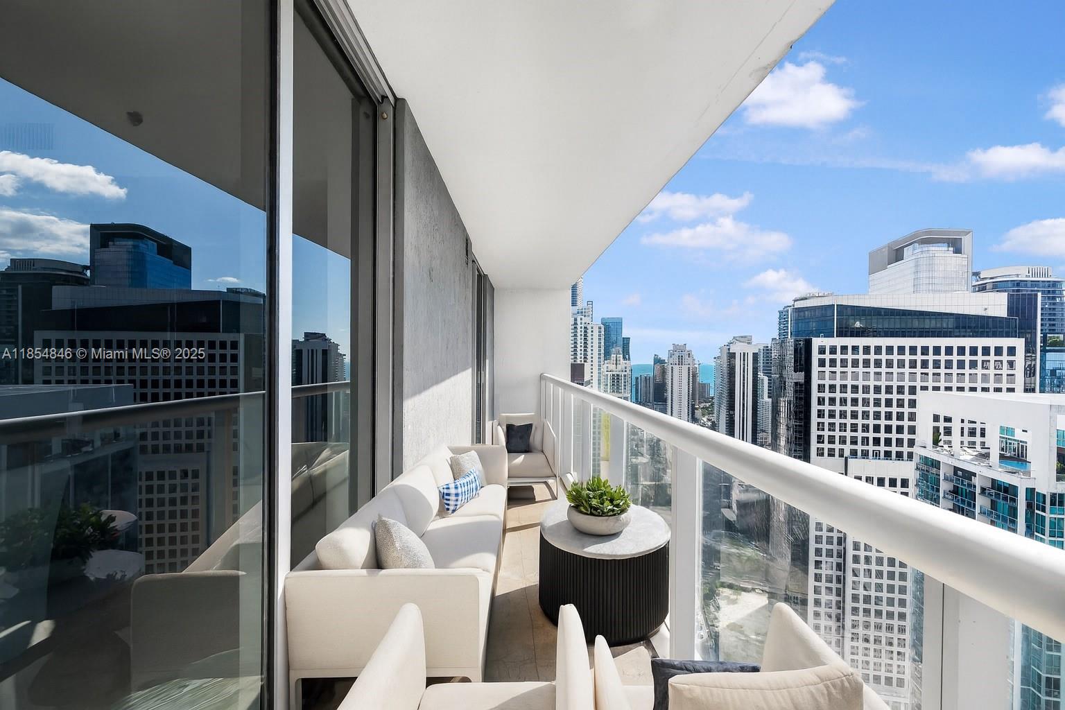 485 Brickell Ave #4404, Miami FL 33131
