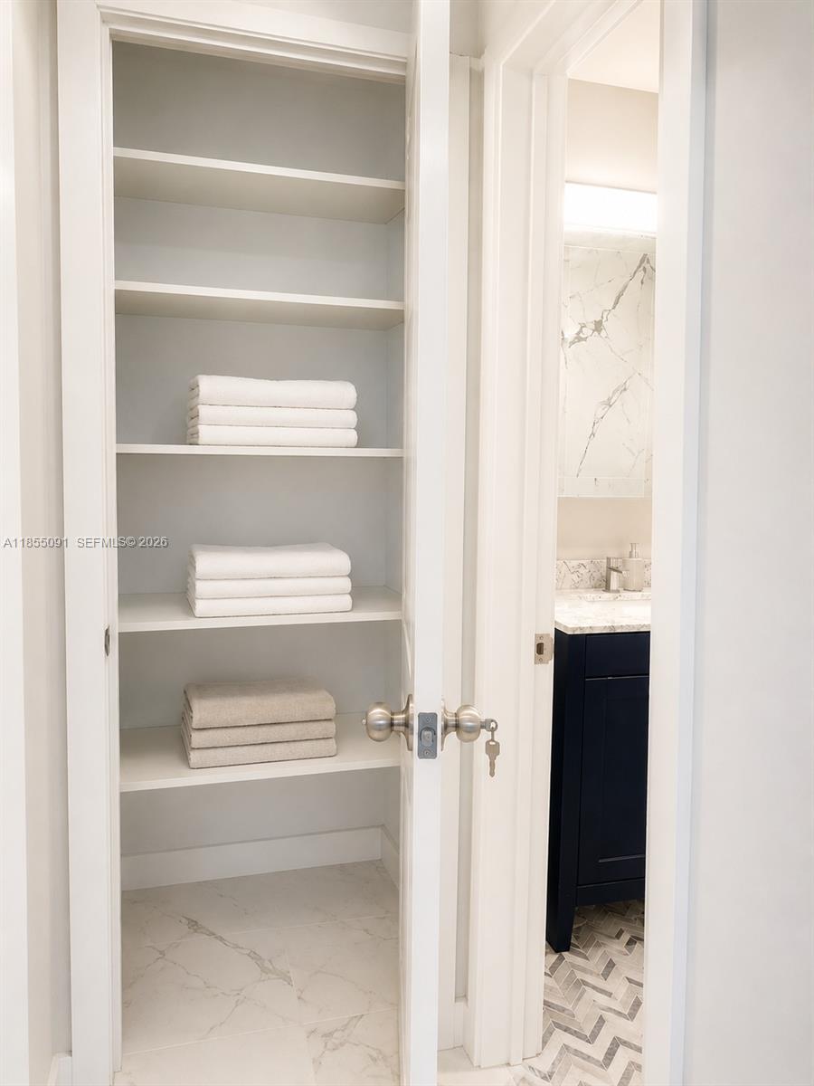 5005 Collins Ave #822, Miami Beach FL 33140