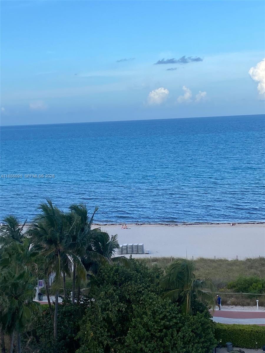 5005 Collins Ave #822, Miami Beach FL 33140