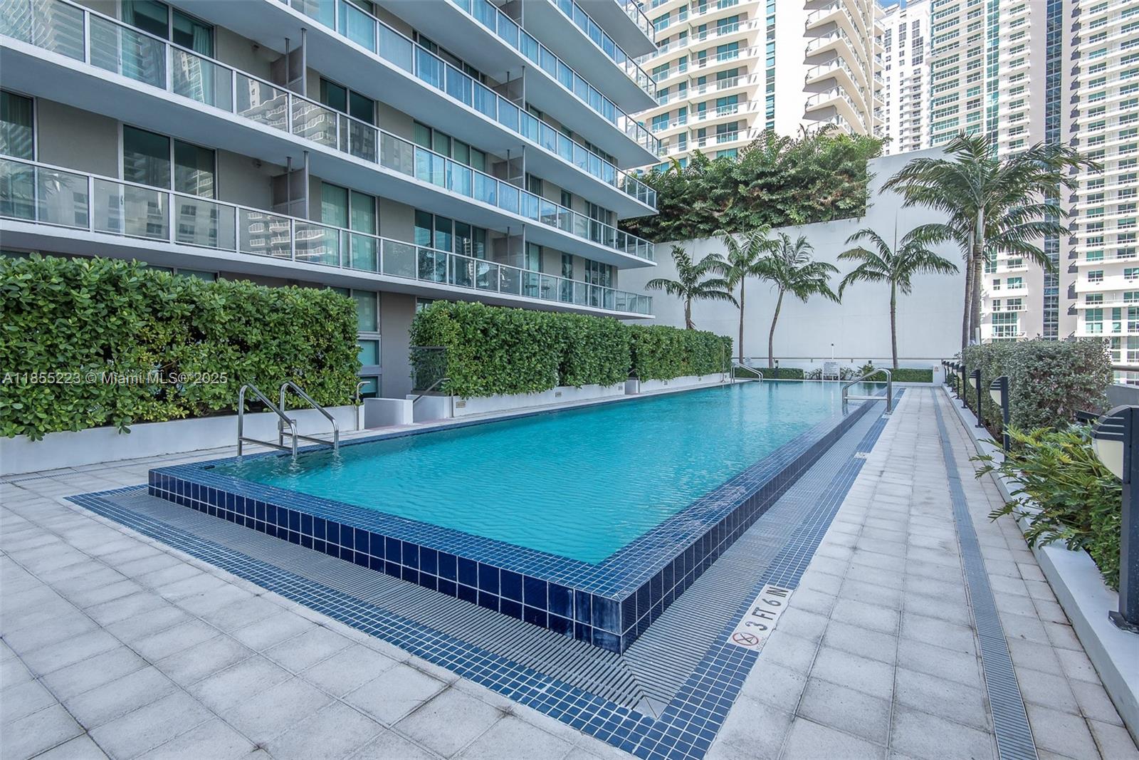 79 SW 12th St #2404-S, Miami FL 33130