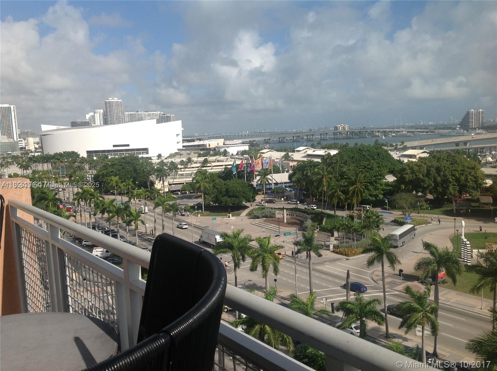 253 NE 2nd St #3306, Miami FL 33132