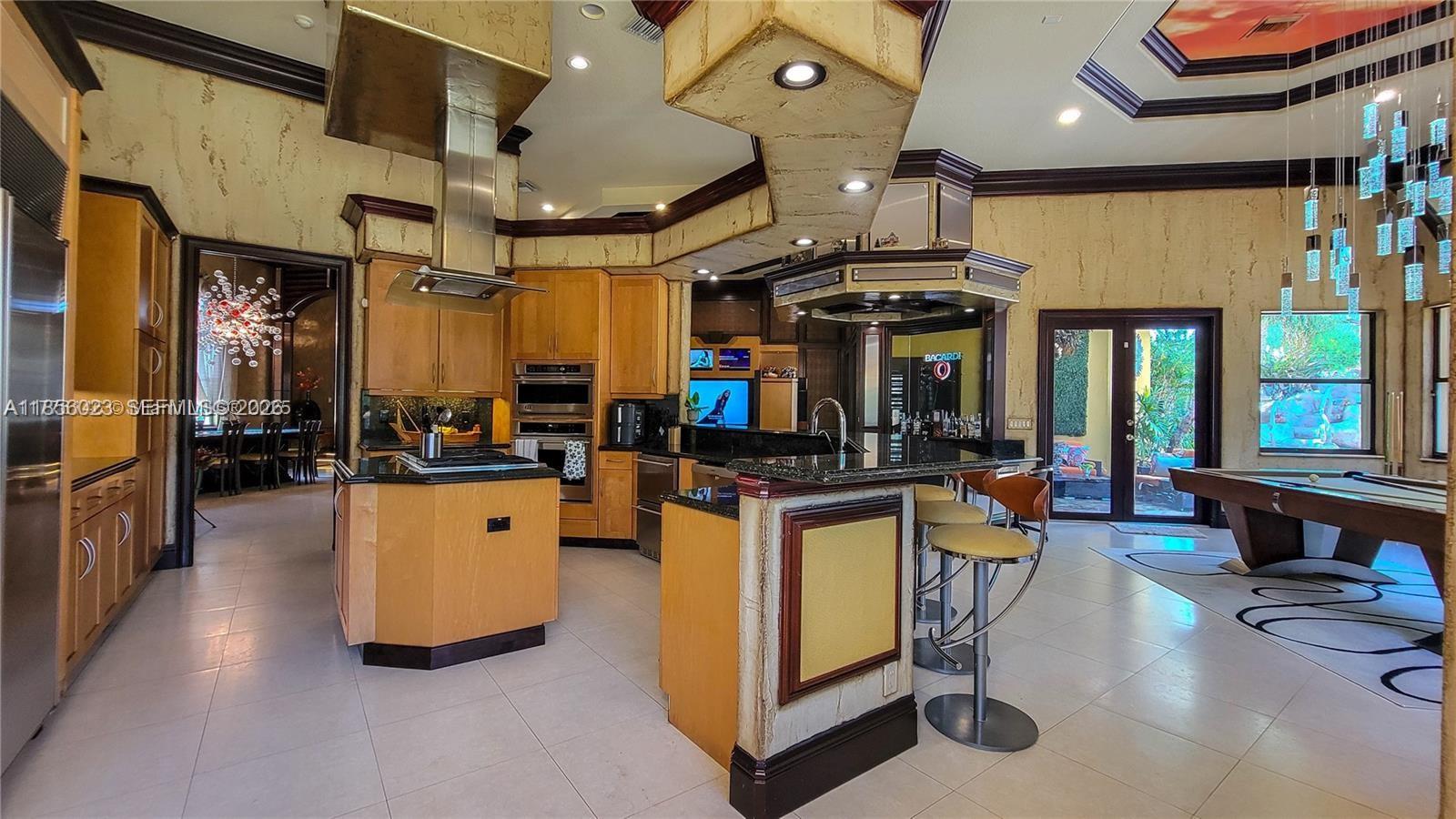 14503 SW 16th St, Davie FL 33325