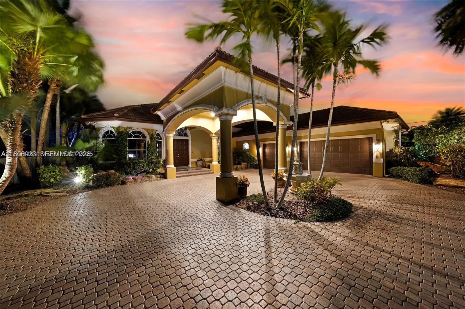 14503 SW 16th St, Davie FL 33325