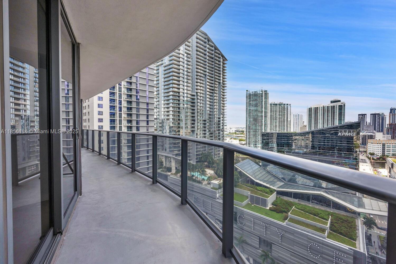 45 SW 9th St #2101, Miami FL 33130