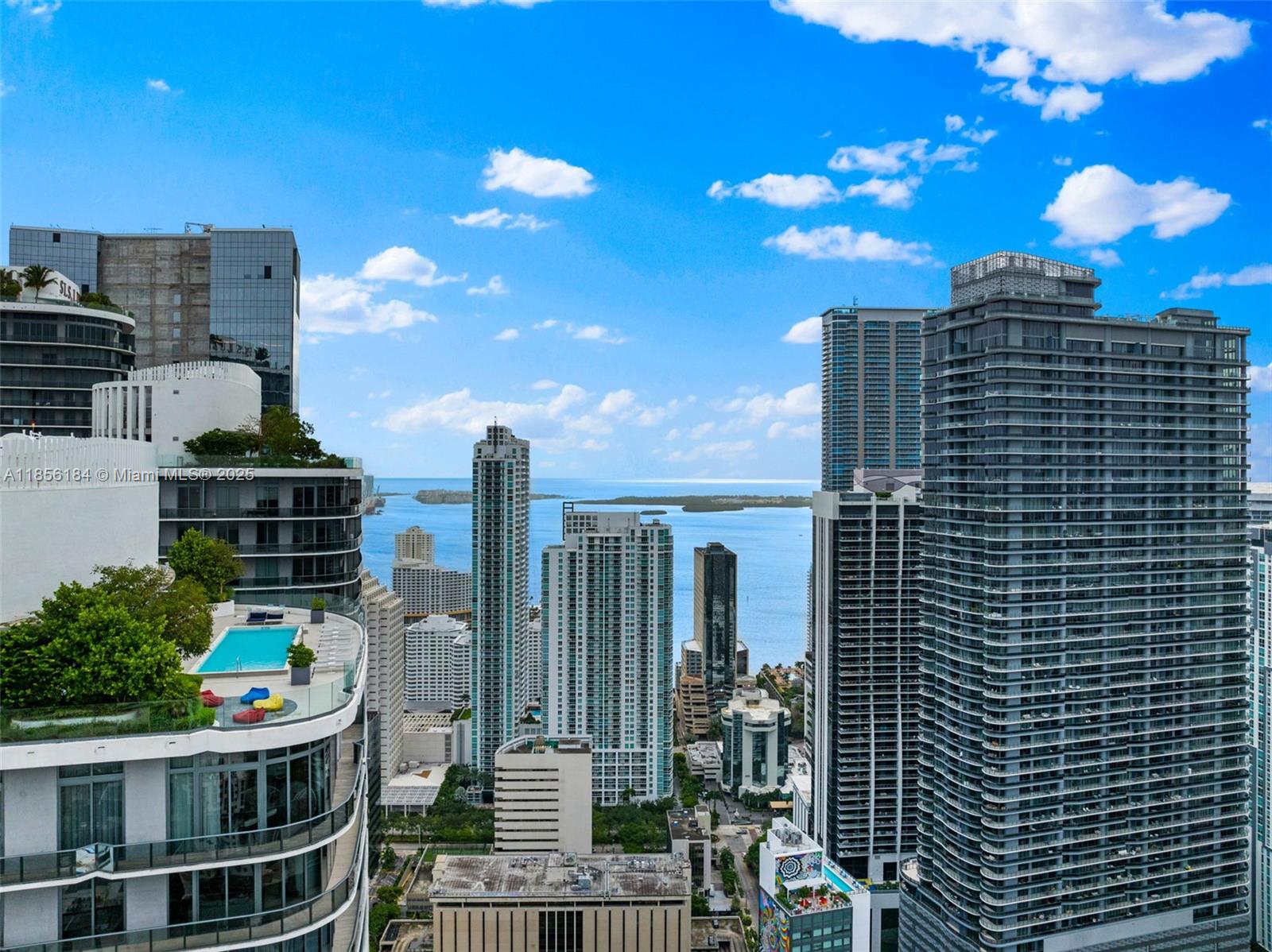 45 SW 9th St #2101, Miami FL 33130