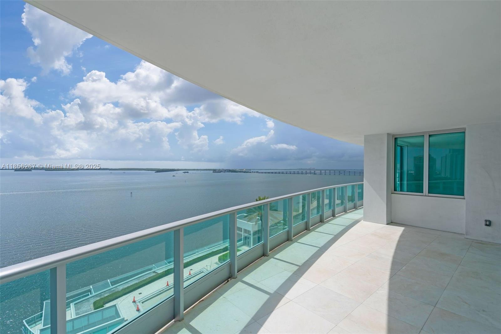 1331 Brickell Bay Dr #1201, Miami FL 33131