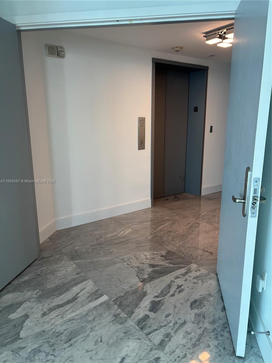 1331 Brickell Bay Dr #1201, Miami FL 33131