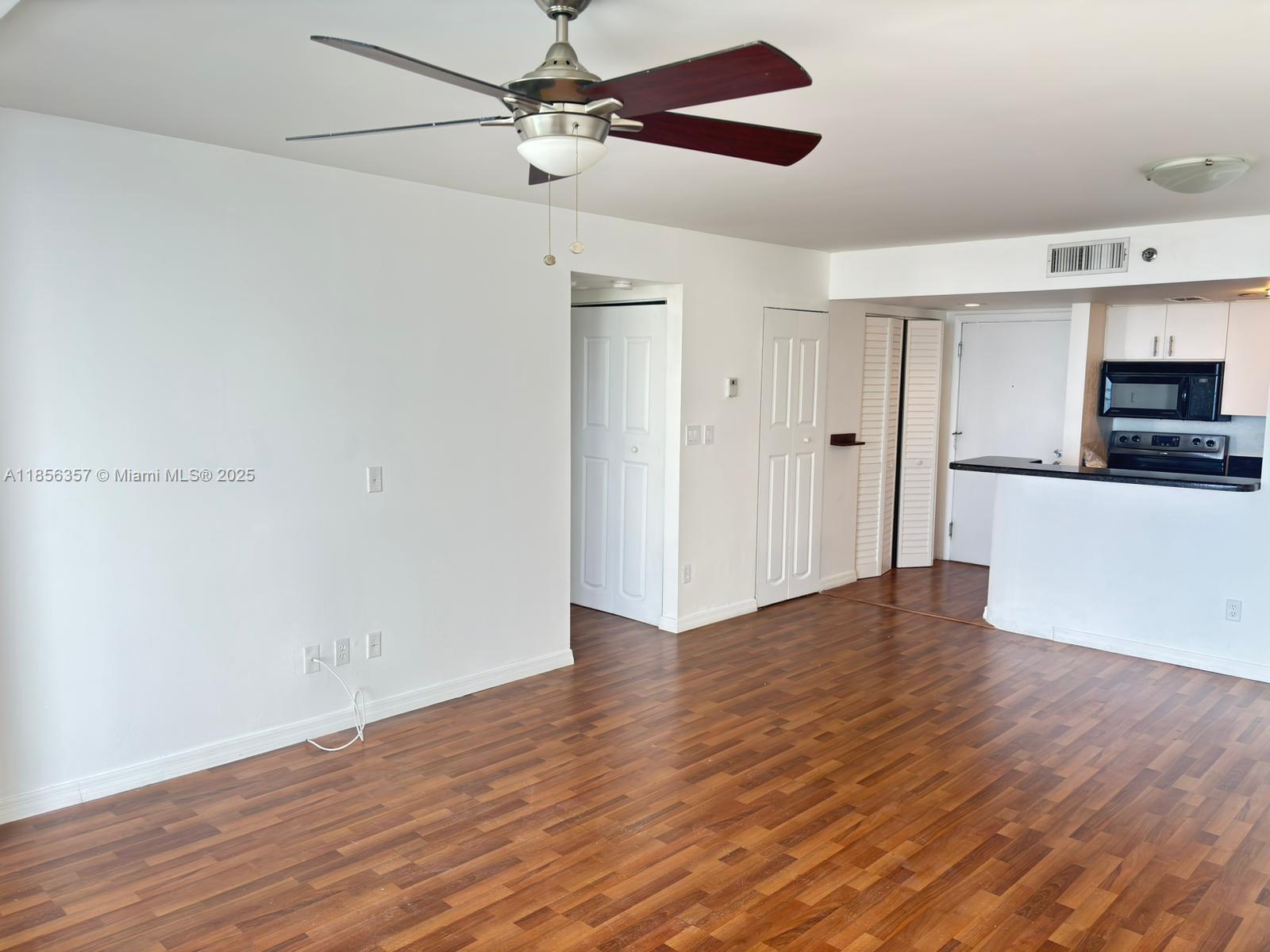 770 Claughton Island Dr #1208, Miami FL 33131