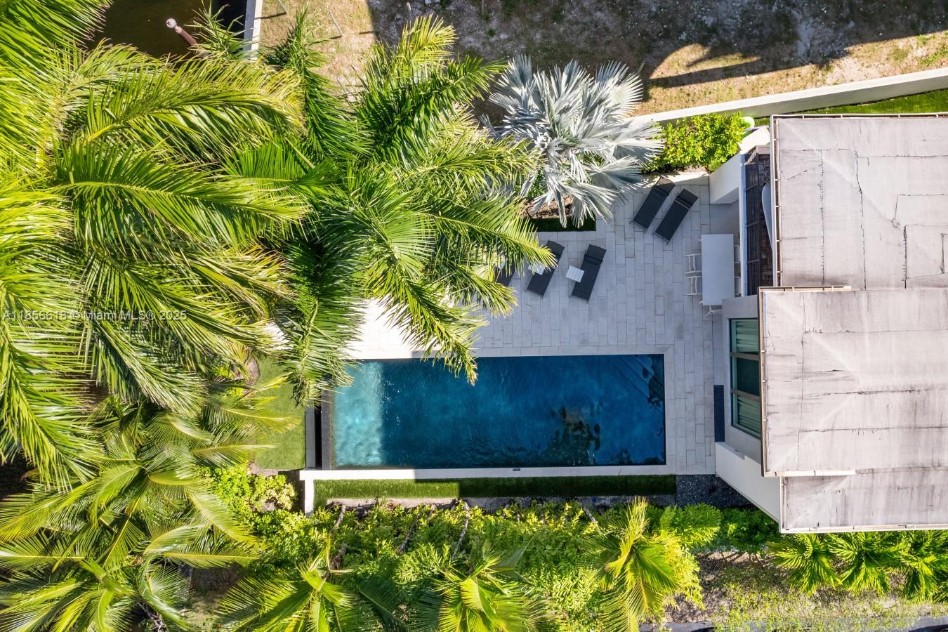 310 SE 11th Ave, Fort Lauderdale FL 33301