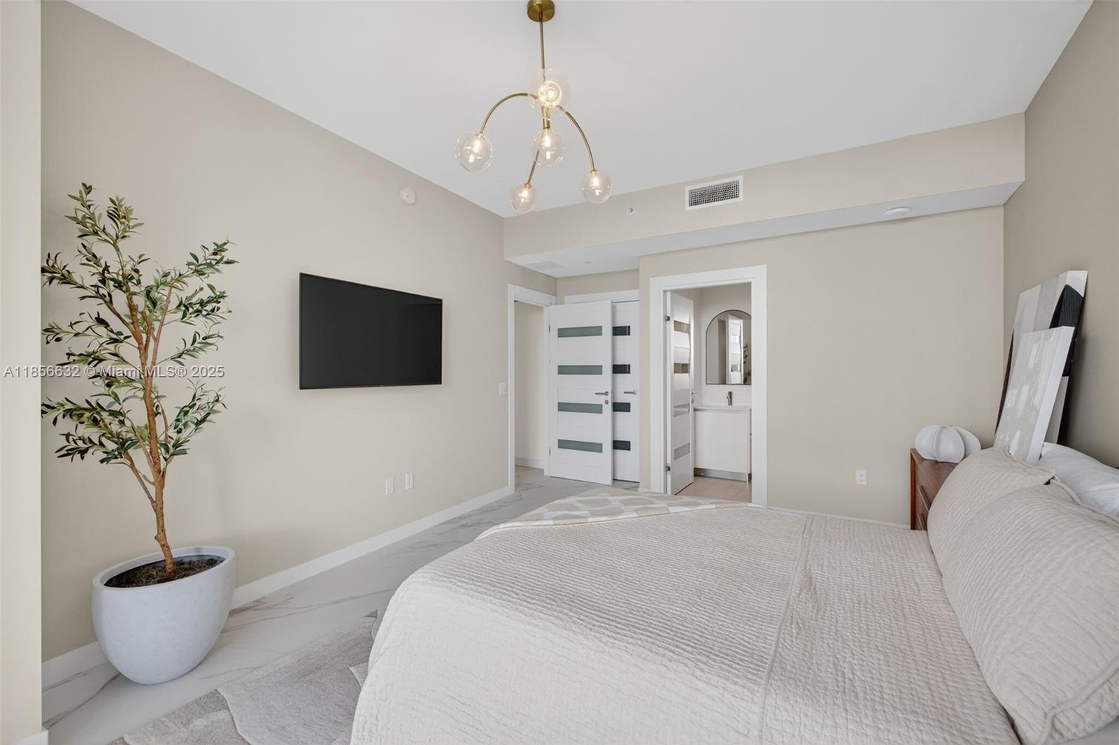 2200 N Ocean Blvd #S303, Fort Lauderdale FL 33305
