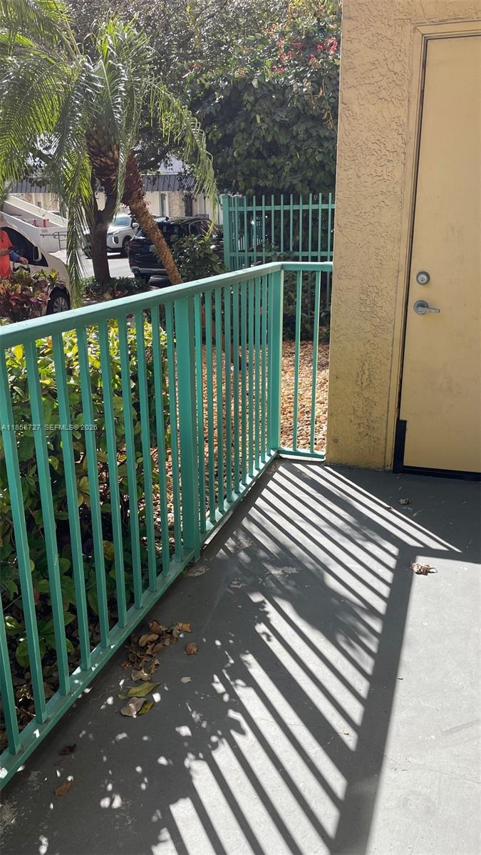6001 SW 70th St #127, South Miami FL 33143