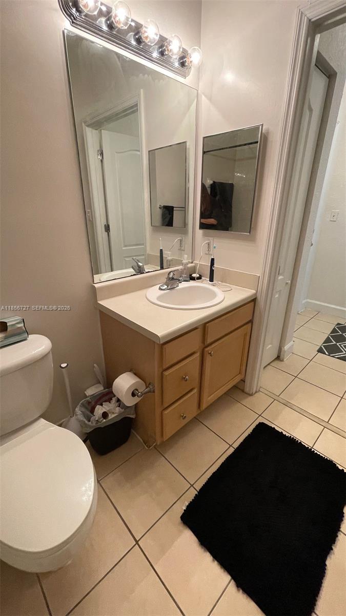 6001 SW 70th St #127, South Miami FL 33143