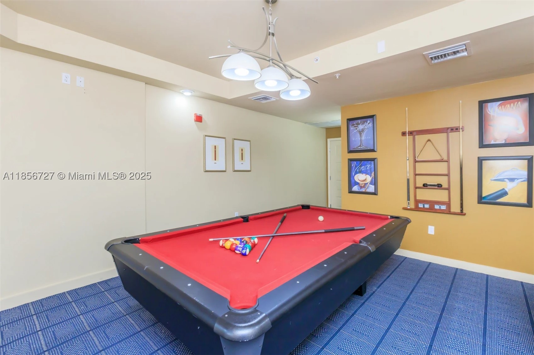 6001 SW 70th St #127, South Miami FL 33143