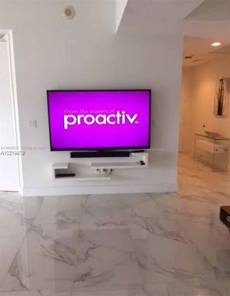 15811 Collins Ave #2805, Sunny Isles Beach FL 33160