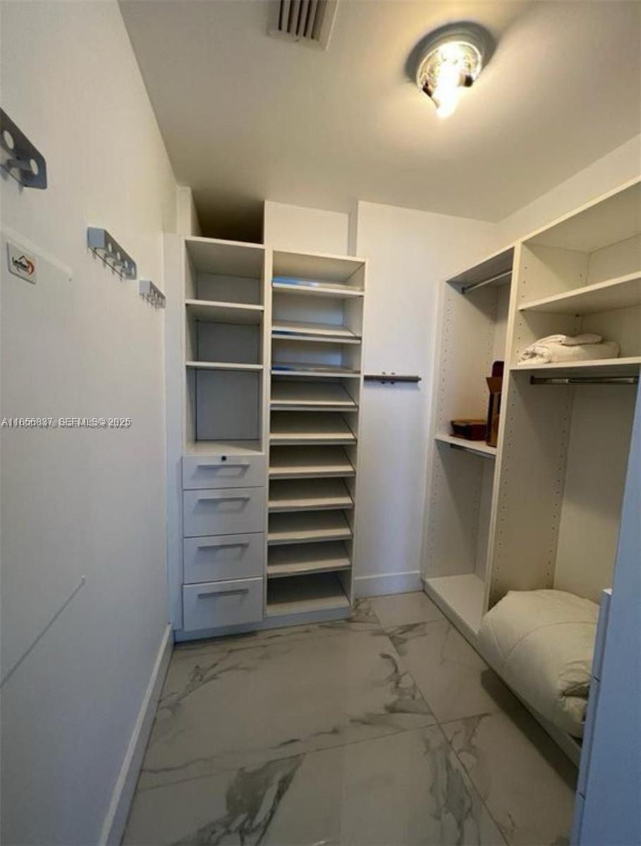 15811 Collins Ave #2805, Sunny Isles Beach FL 33160