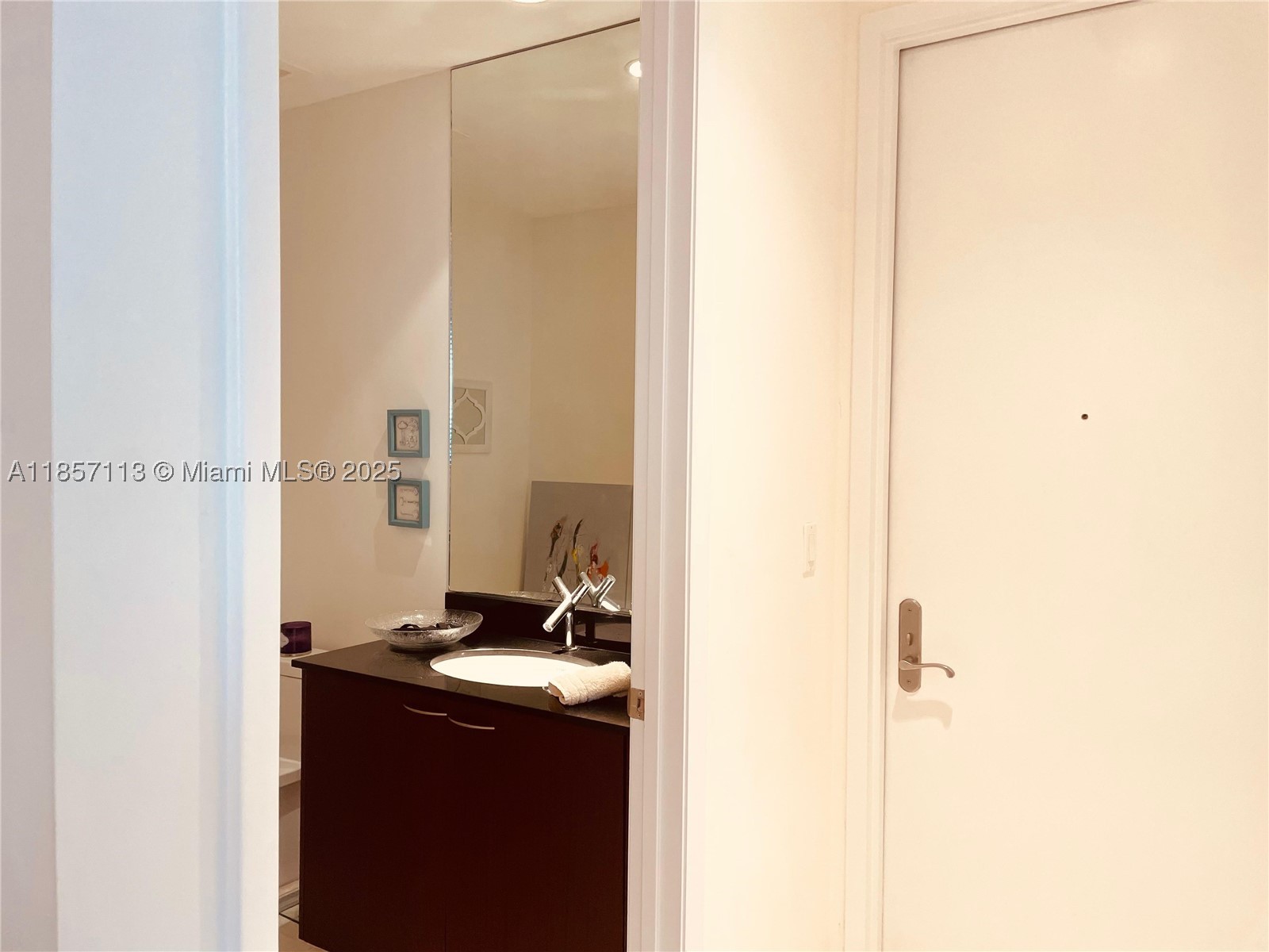 16001 Collins Ave #1402, Sunny Isles Beach FL 33160
