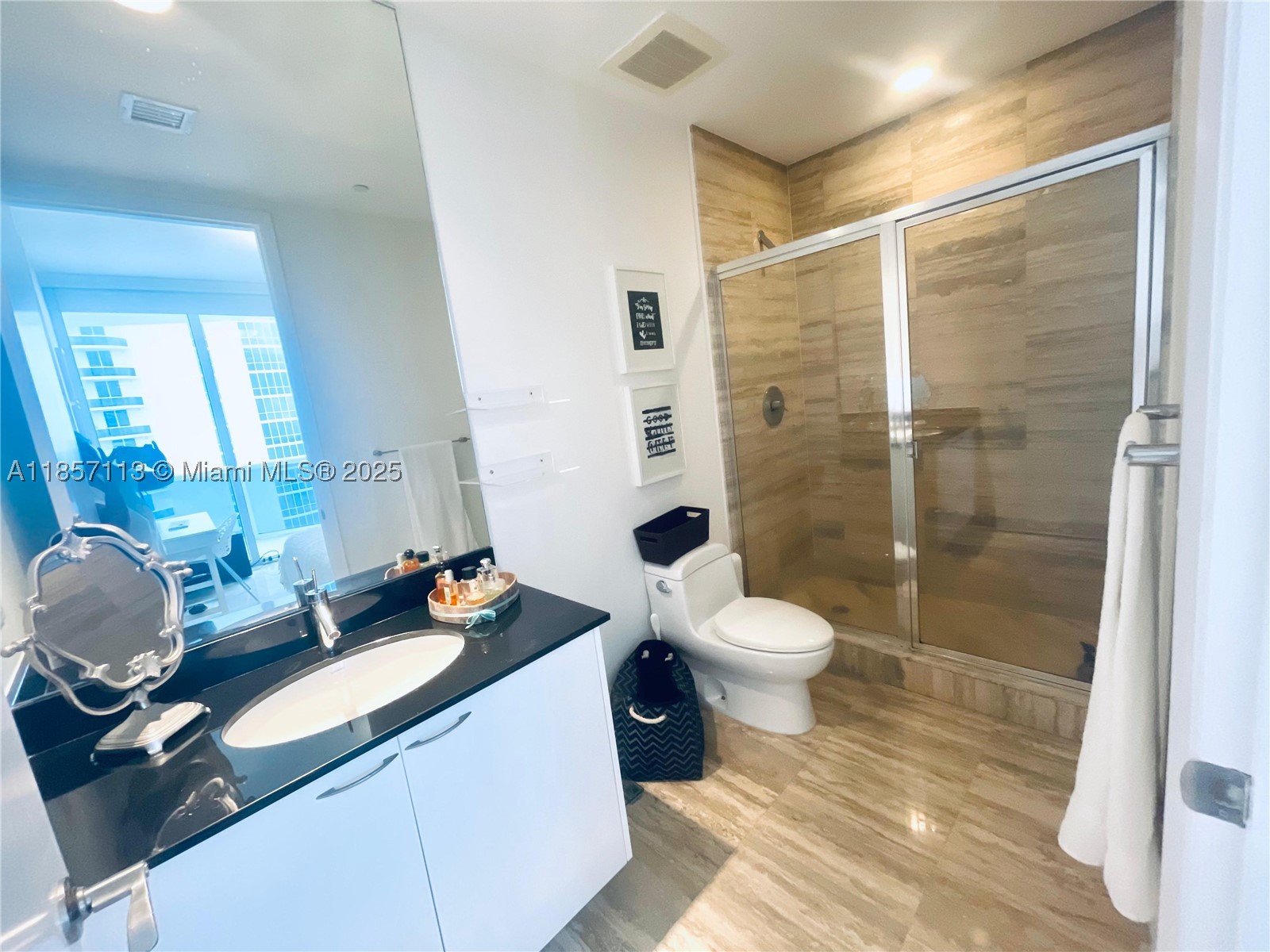 16001 Collins Ave #1402, Sunny Isles Beach FL 33160