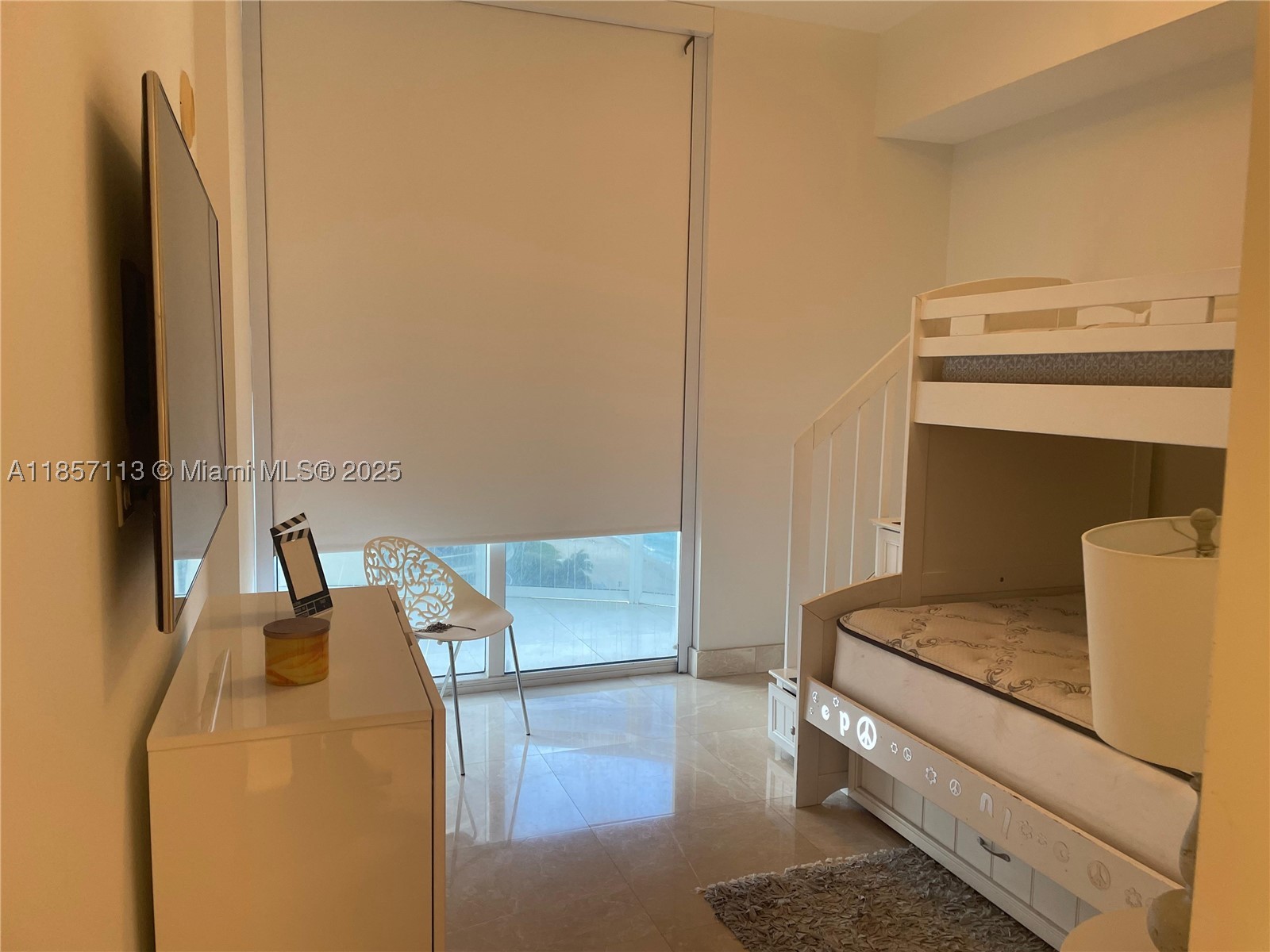 16001 Collins Ave #1402, Sunny Isles Beach FL 33160