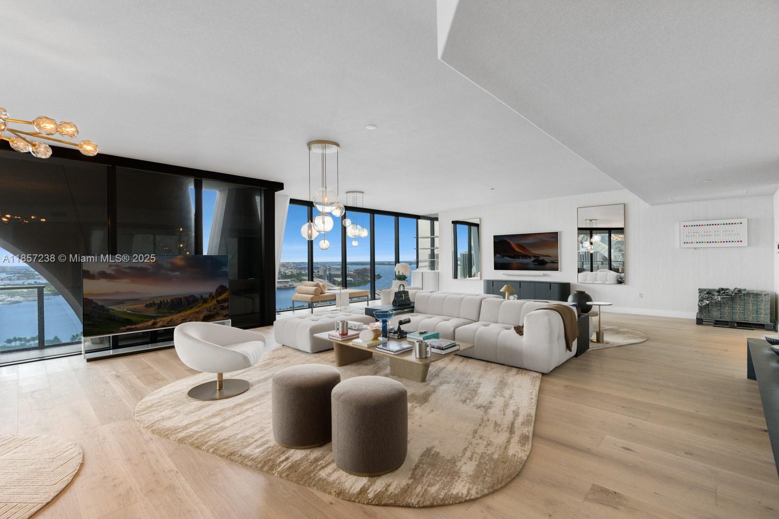 1000 Biscayne Blvd #2402, Miami FL 33132