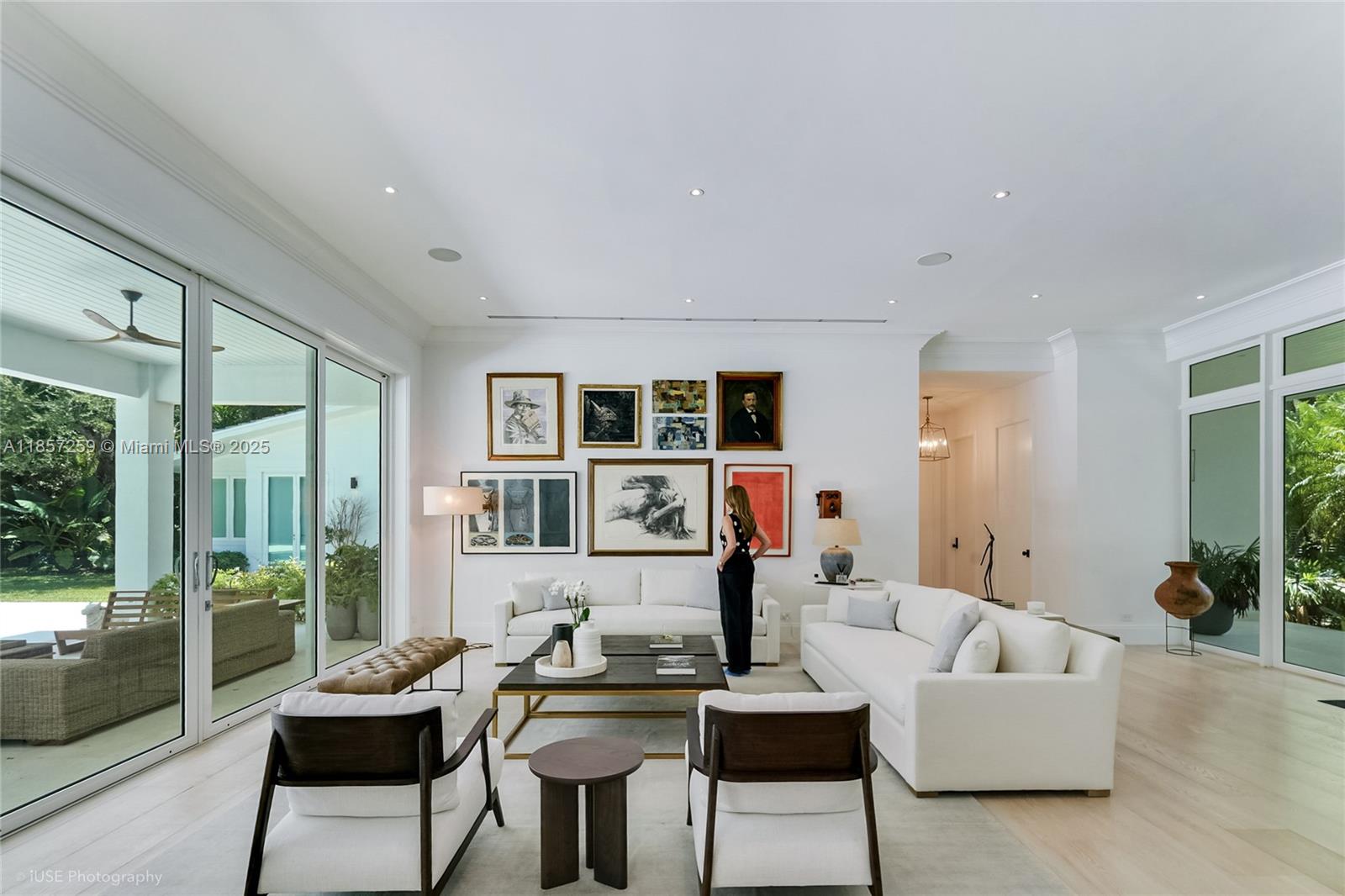 5501 Snapper Creek Rd, Coral Gables FL 33156