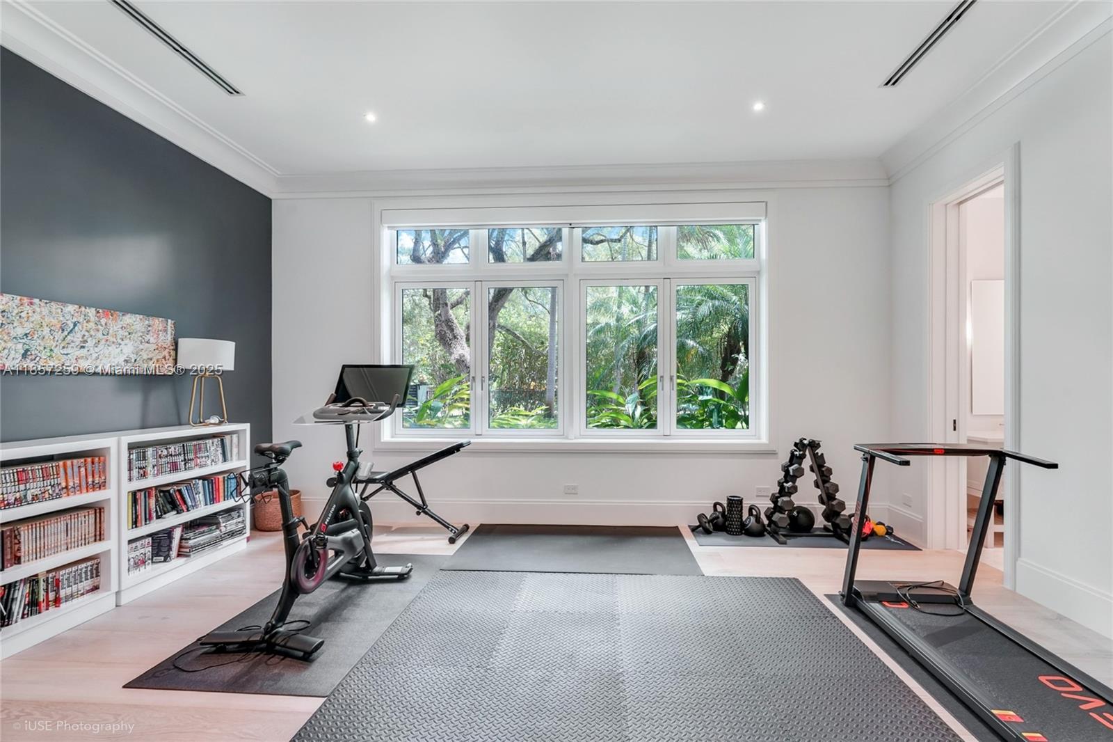 5501 Snapper Creek Rd, Coral Gables FL 33156