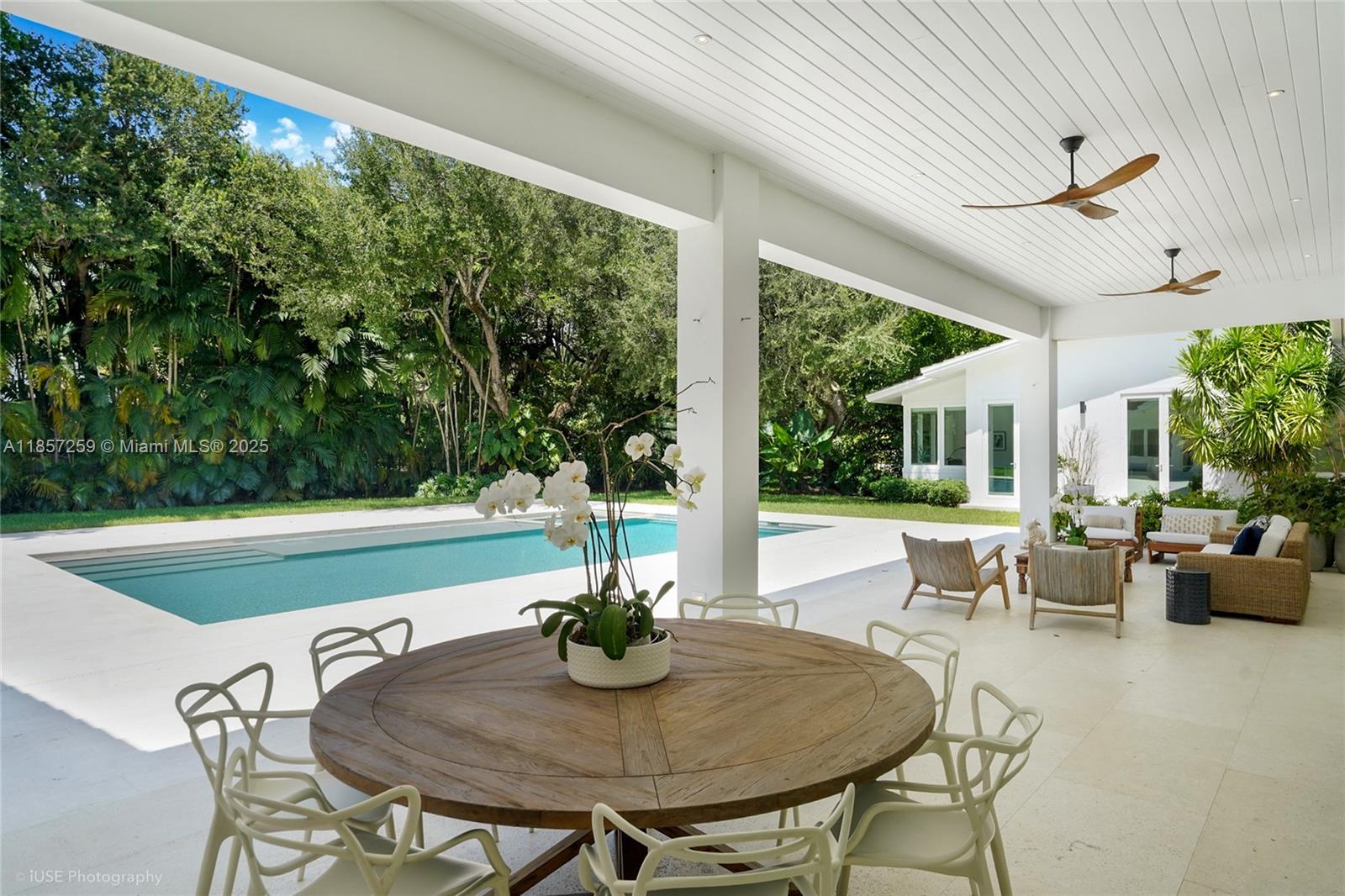 5501 Snapper Creek Rd, Coral Gables FL 33156