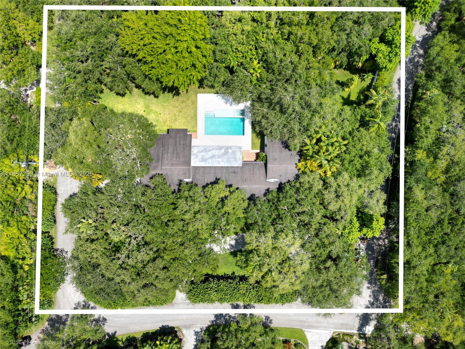 5501 Snapper Creek Rd, Coral Gables FL 33156