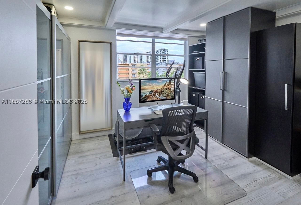 3545 NE 166th St #510, North Miami Beach FL 33160