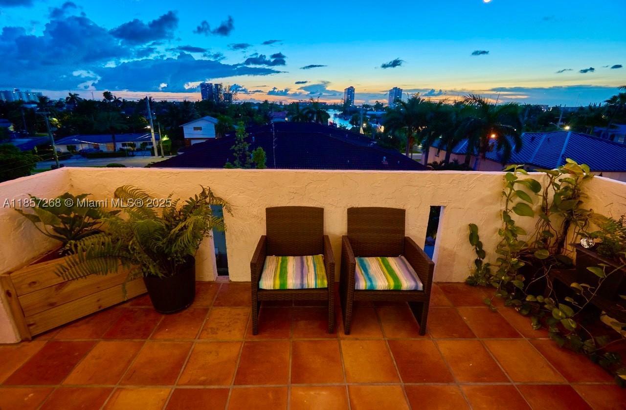 3545 NE 166th St #510, North Miami Beach FL 33160