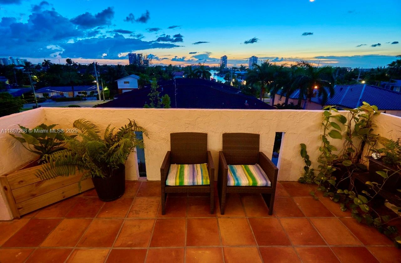 3545 NE 166th St #510, North Miami Beach FL 33160