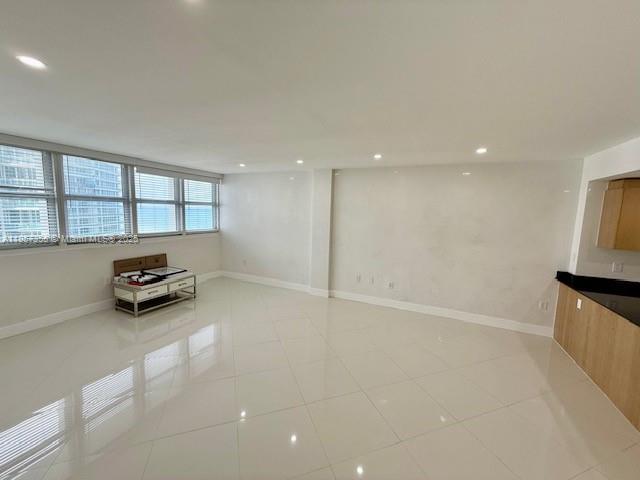 10275 Collins Ave #1503, Bal Harbour FL 33154