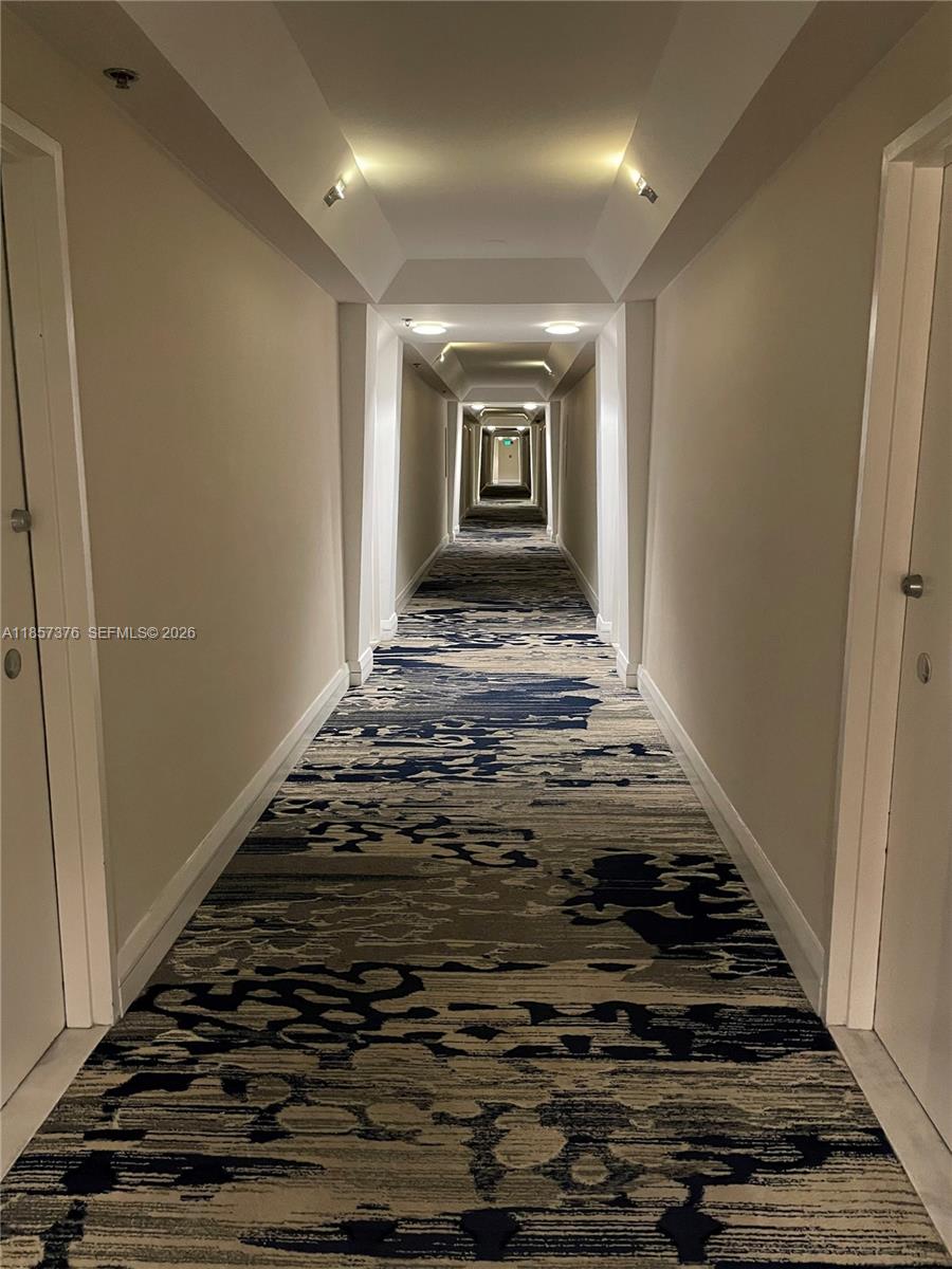 5161 Collins Ave #1104, Miami Beach FL 33140