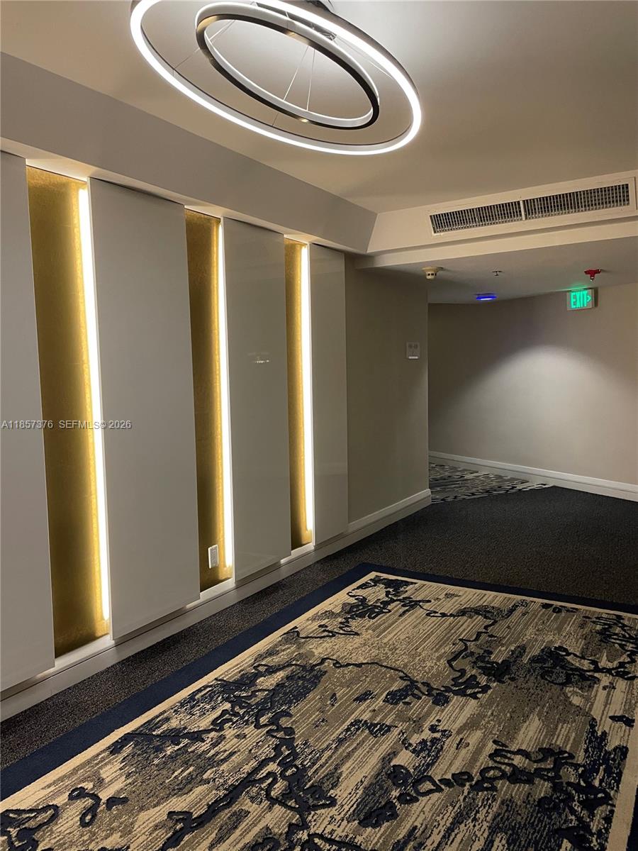 5161 Collins Ave #1104, Miami Beach FL 33140