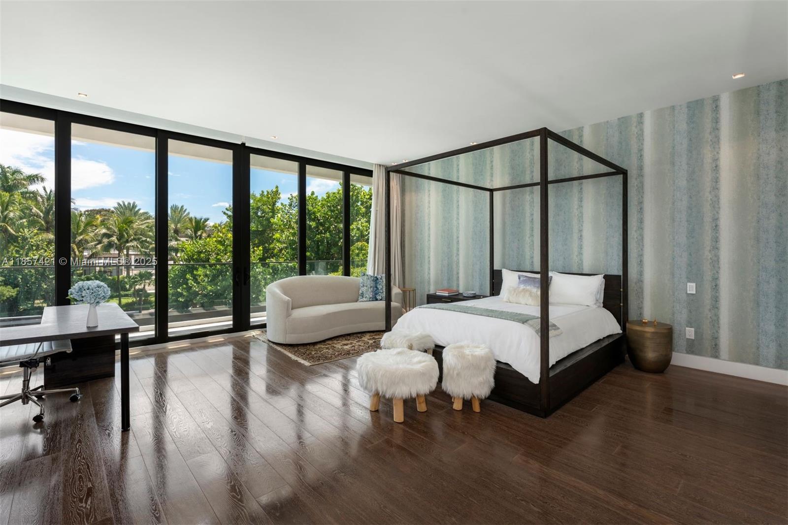 540 Leucadendra Dr, Coral Gables FL 33156