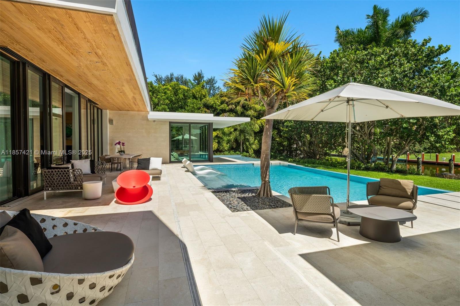 540 Leucadendra Dr, Coral Gables FL 33156