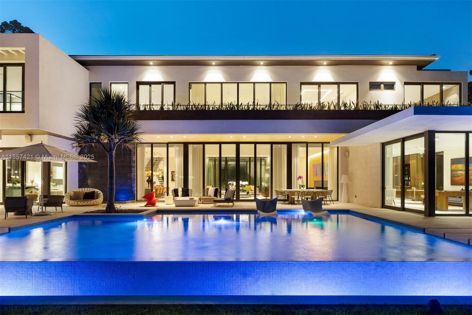 540 Leucadendra Dr, Coral Gables FL 33156