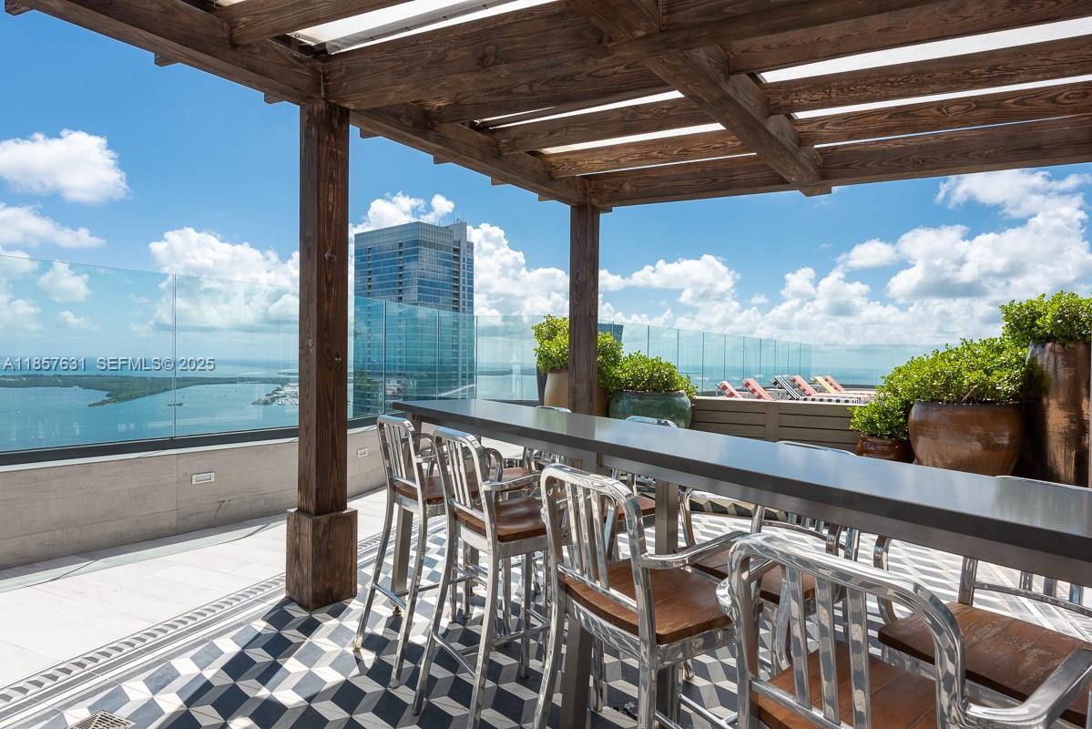 1300 S Miami Ave #PH4909, Miami FL 33130