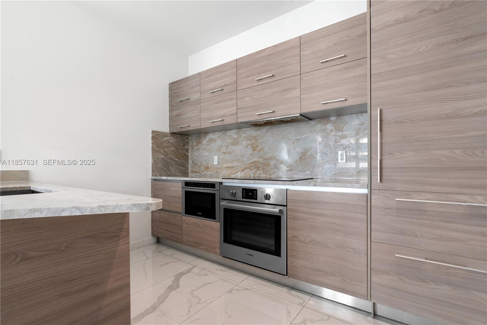 1300 S Miami Ave #PH4909, Miami FL 33130
