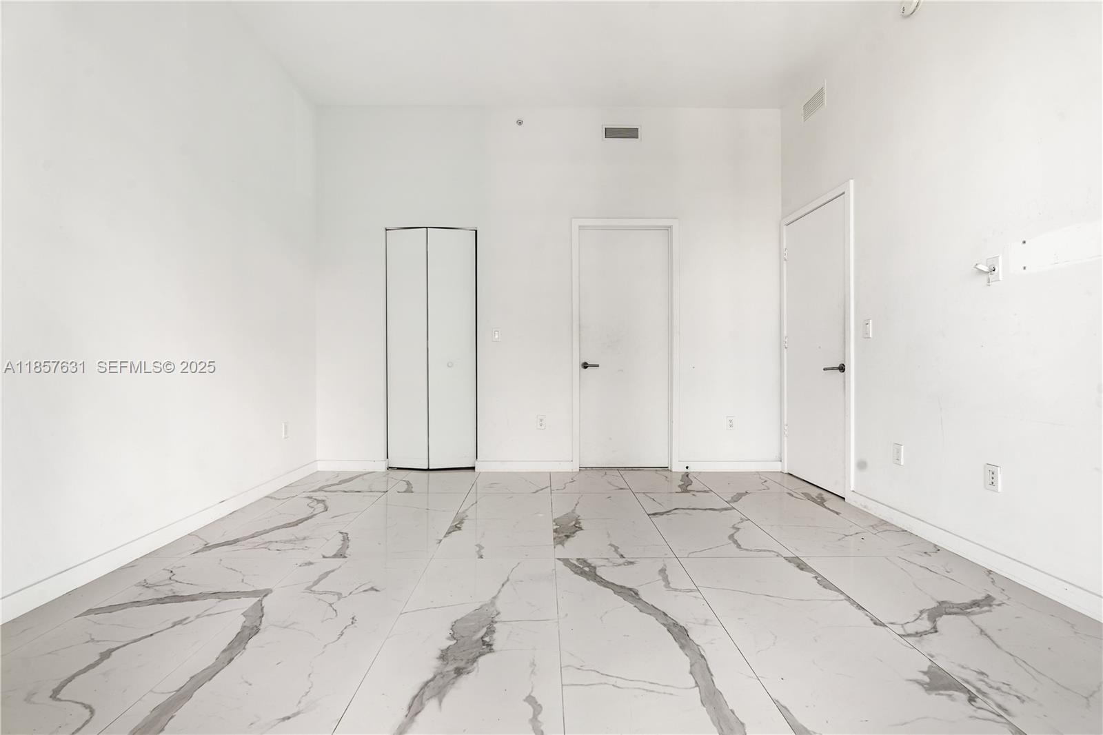 1300 S Miami Ave #PH4909, Miami FL 33130