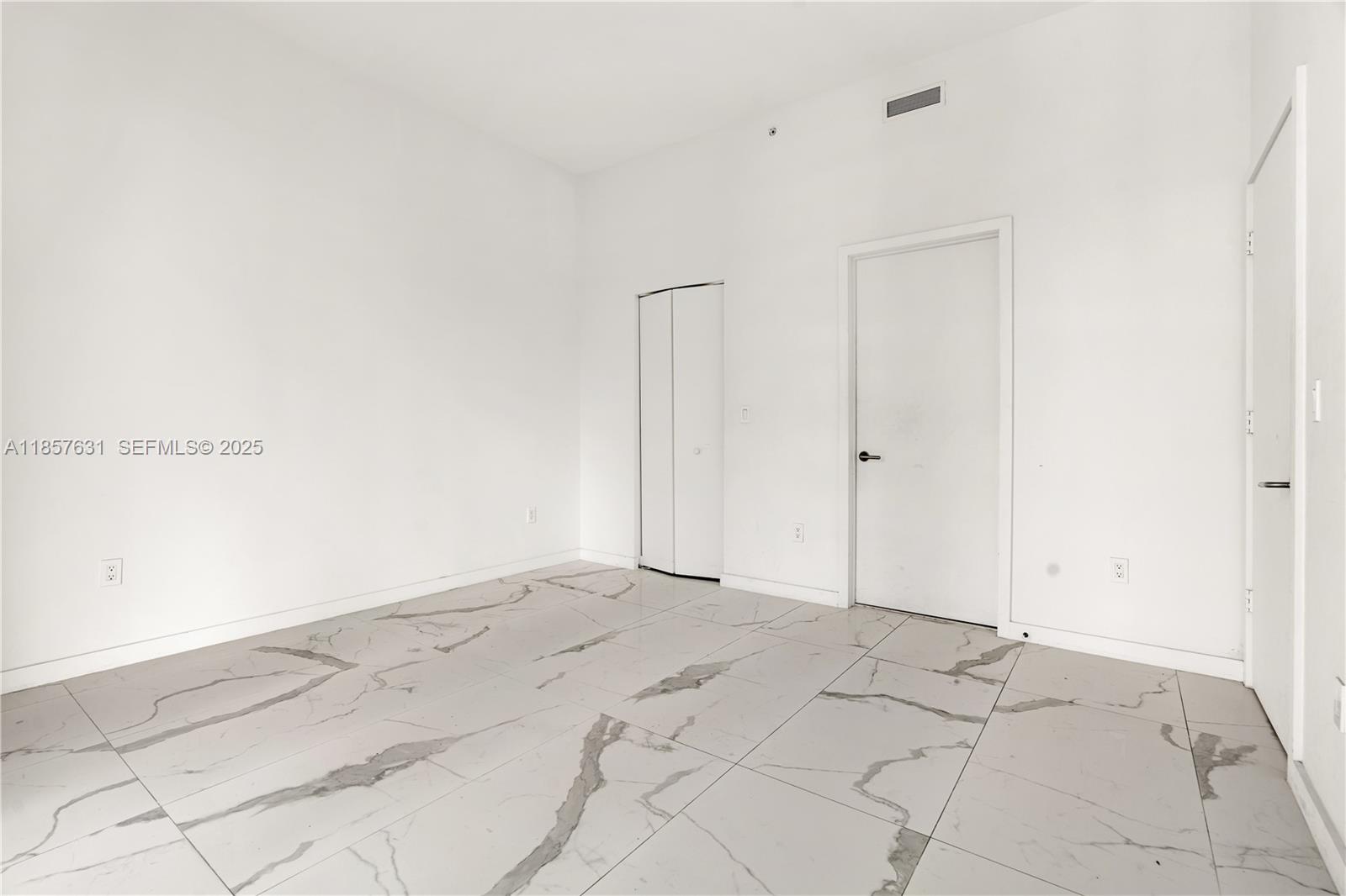 1300 S Miami Ave #PH4909, Miami FL 33130