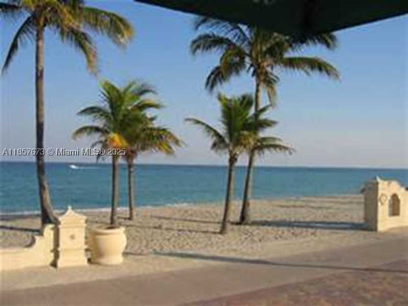 3600 YACHT CLUB DR #1503, Aventura FL 33180