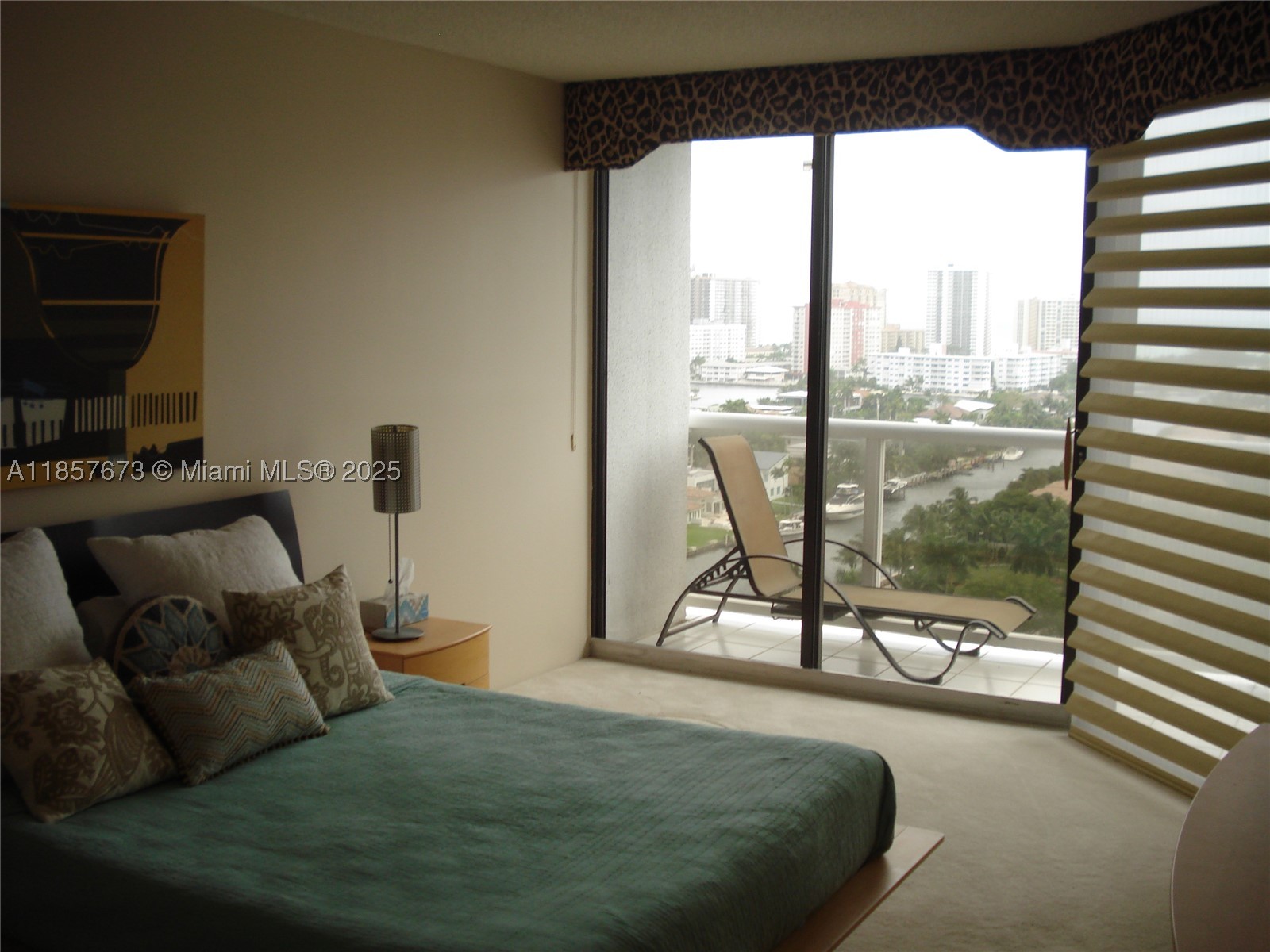 3600 YACHT CLUB DR #1503, Aventura FL 33180