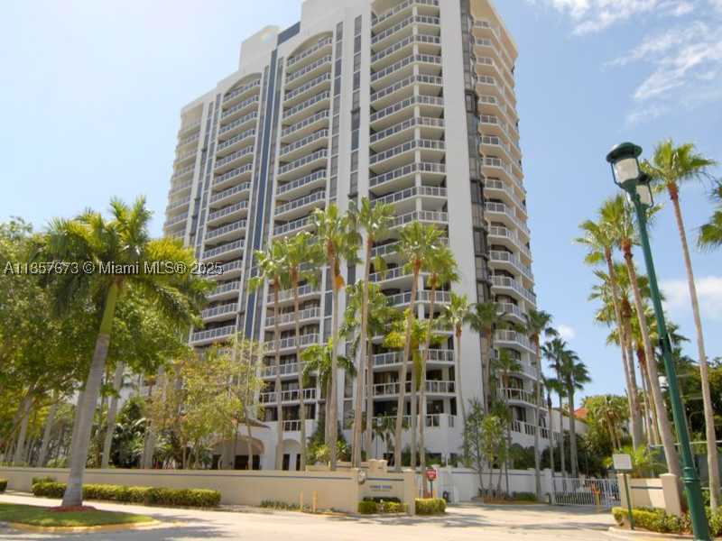 3600 YACHT CLUB DR #1503, Aventura FL 33180