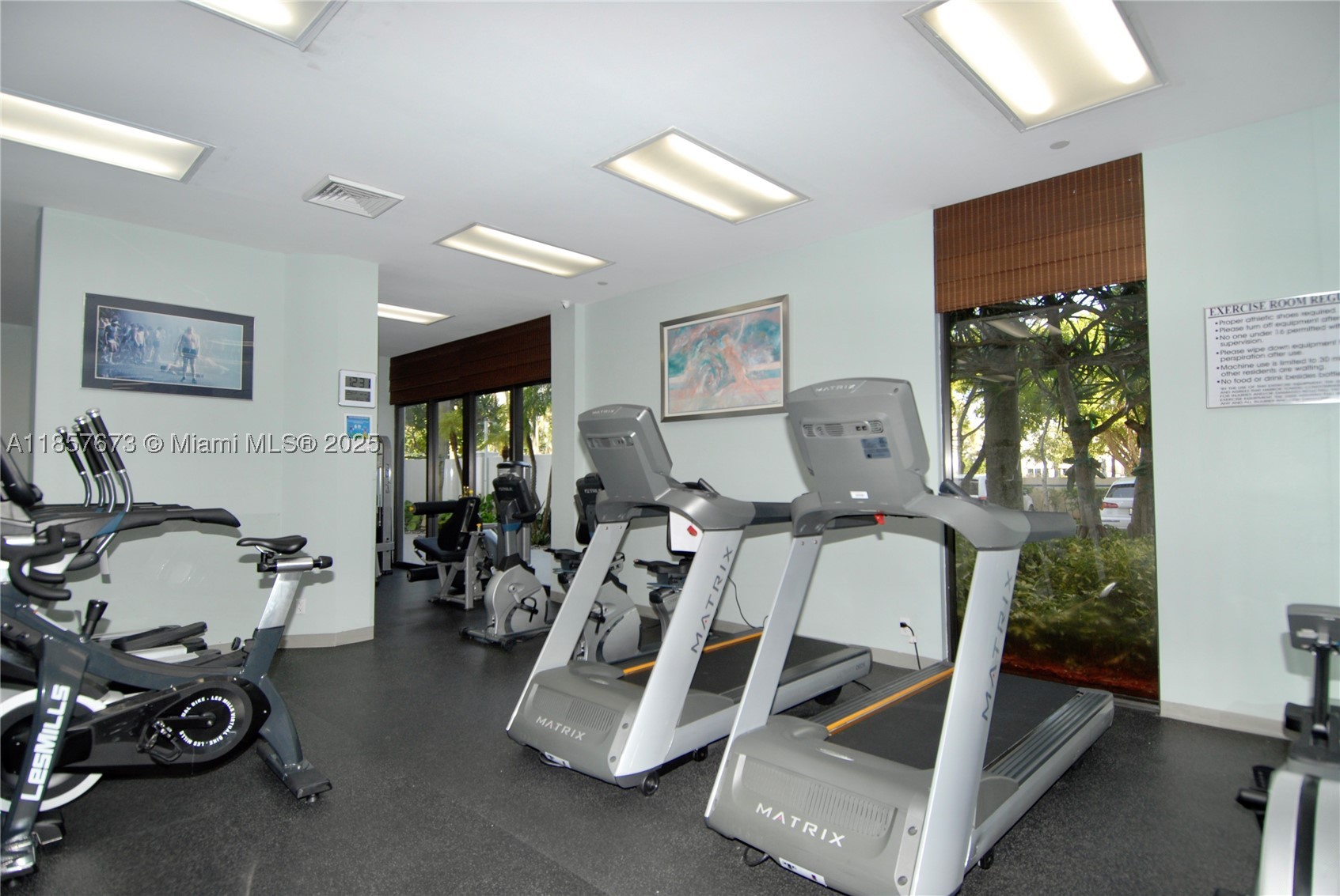 3600 YACHT CLUB DR #1503, Aventura FL 33180