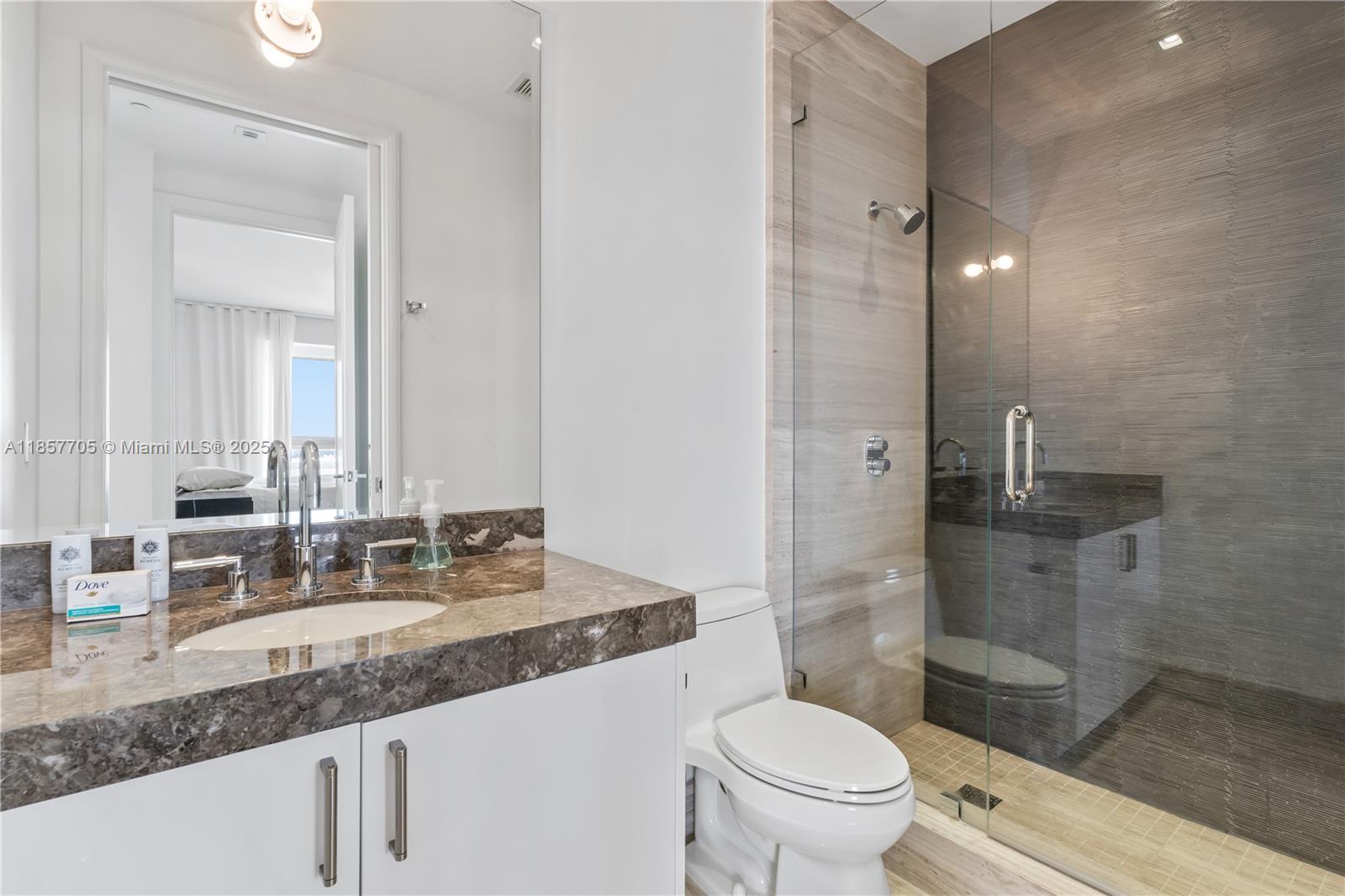 17749 Collins Ave #1901, Sunny Isles Beach FL 33160